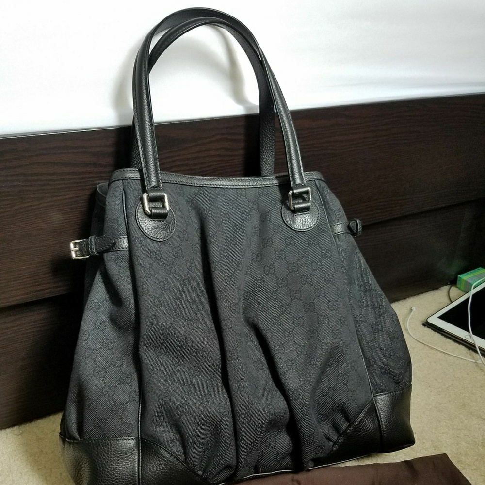 Gucci fullmoon bag in black denim