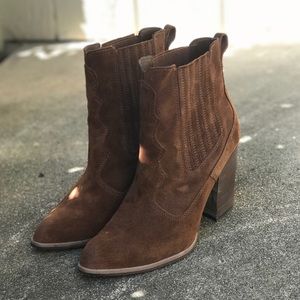 Chestnut Brown Suede Western Boot