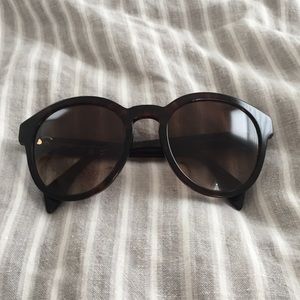 Alexander McQueen Rounded Skull sunglasses