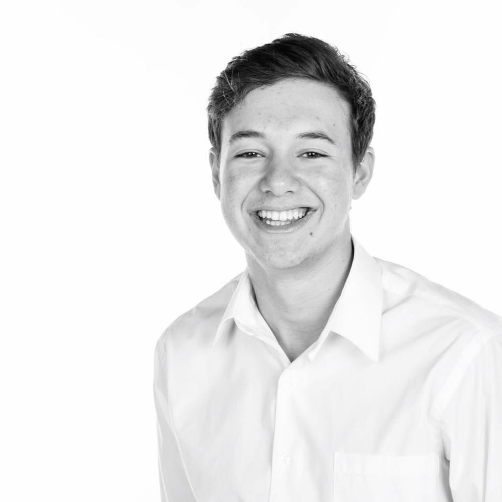 Meet your Posher, Ethan