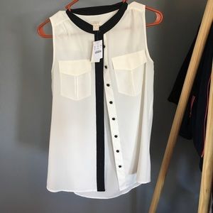 Size 2 Jcrew Sleeveless Button down Blouse- NWT