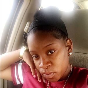 Meet your Posher, Shaunell