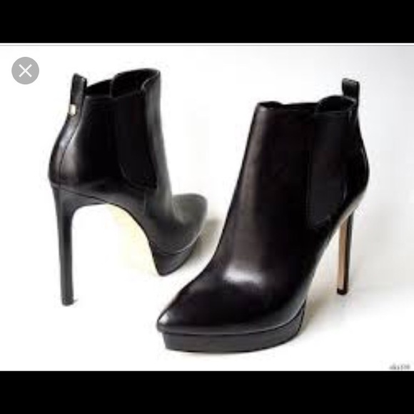 michael kors meadow bootie