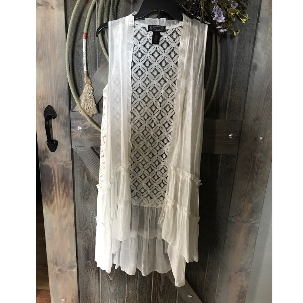 White Lace Ruffle Duster