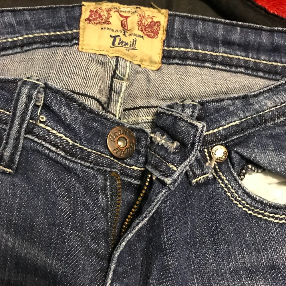 Jeans - Picture 2 of 3