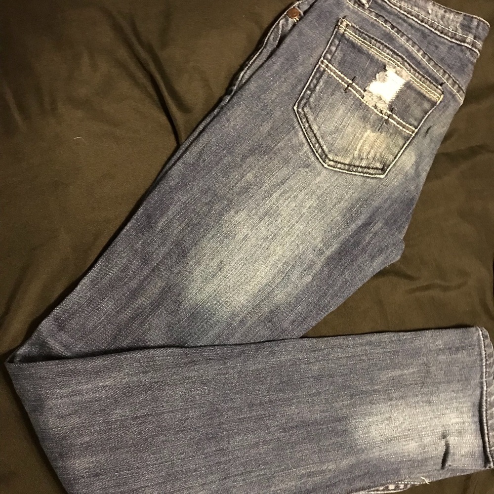 Jeans - Picture 3 of 3