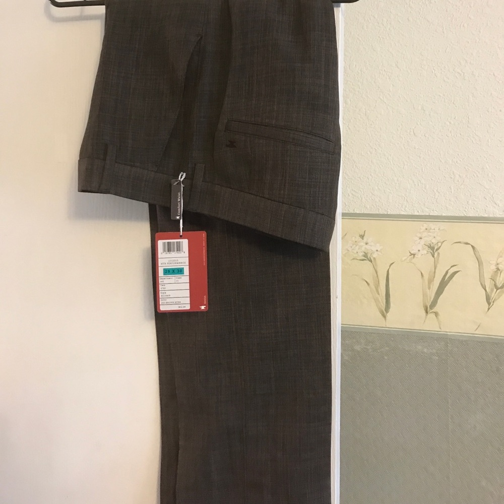 Nbw w tags haggar 26 brown pants