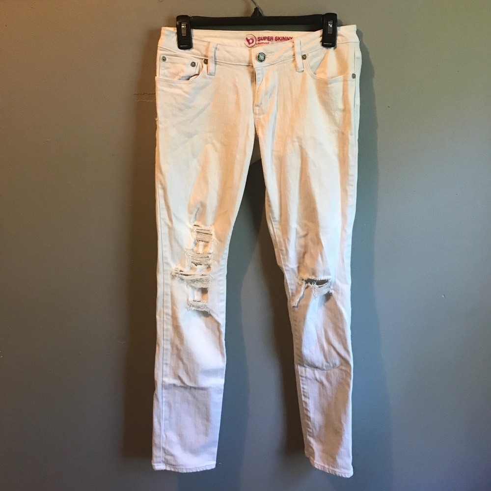 2/$20 Bullhead Distressed Jeans