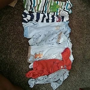15 Baby boy sleepers for only 17$