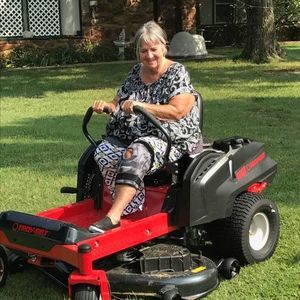 Meet your Posher, Martha