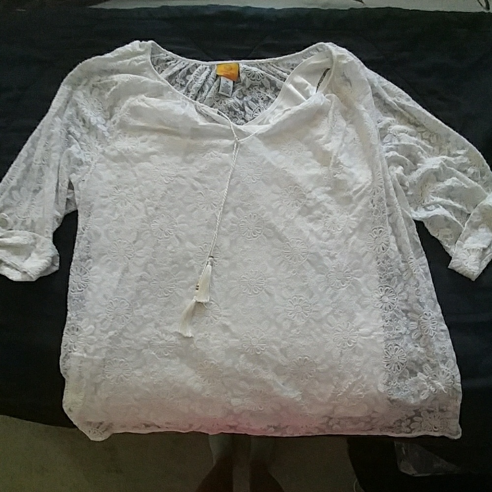White sheer lace top with undertank