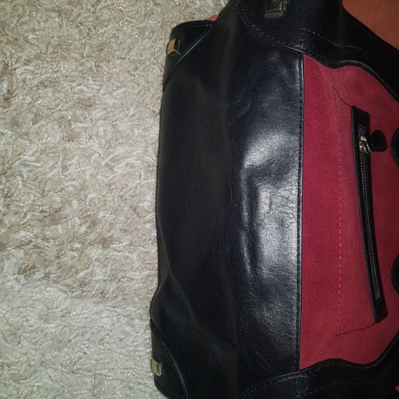 Celine - Picture 4 of 4