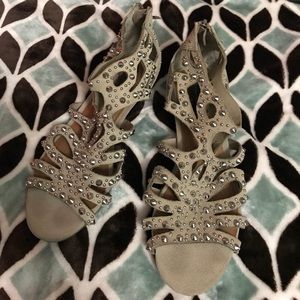 Steven by Steven Madden mini wedges (taupe)