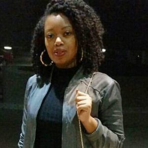 Meet your Posher, Dana