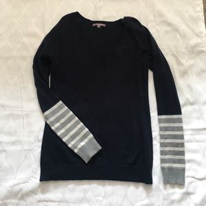 GAP v neck sweater
