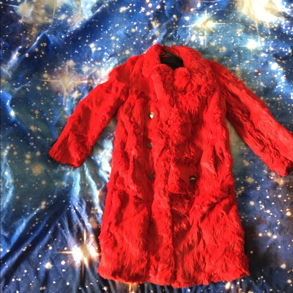 One of a kind! Vintage ❤️RED❤️ rabbit fur coat! ⭐️