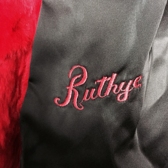 One of a kind! Vintage ❤️RED❤️ rabbit fur coat! ⭐️ - Picture 6 of 7