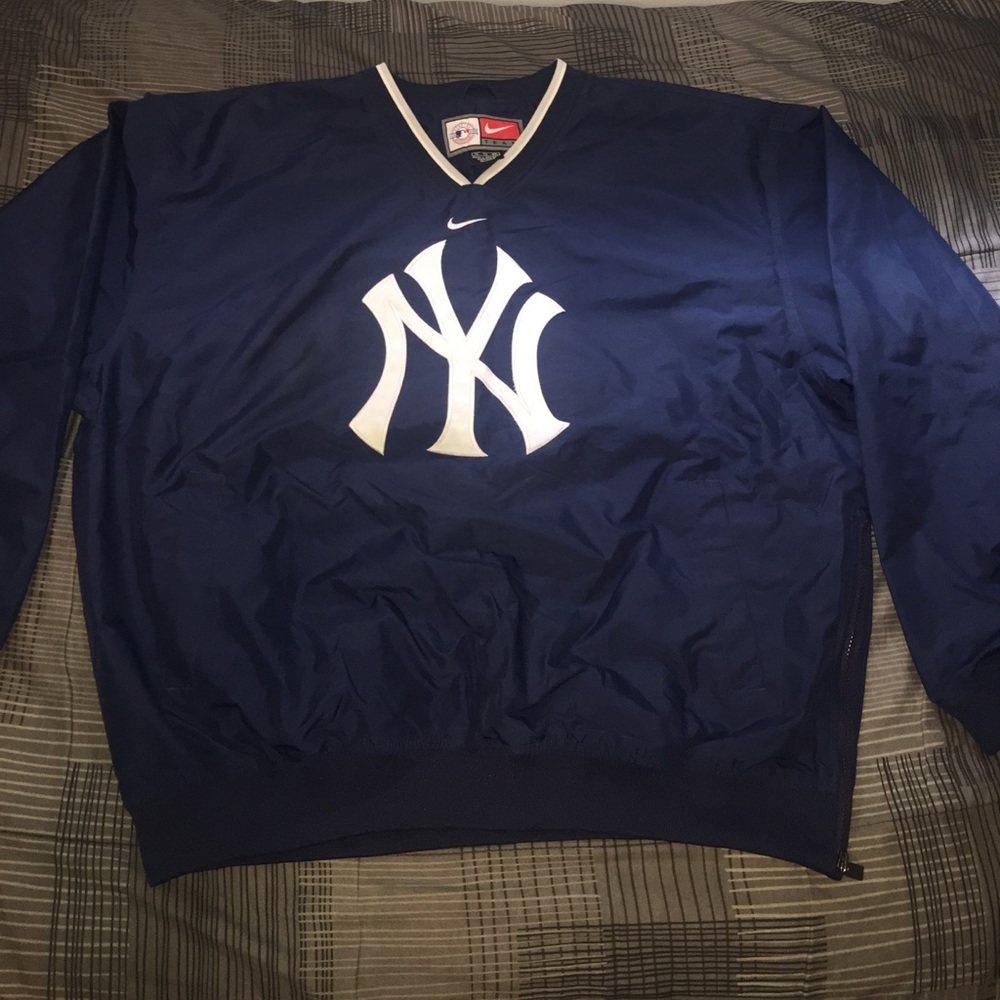 Nike New York Yankees Windbreaker