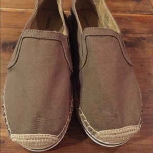 Shoes. New. Never worn.