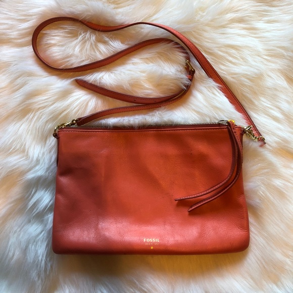 Fossil Handbags - Donating Today! Fossil Crossbody Purse