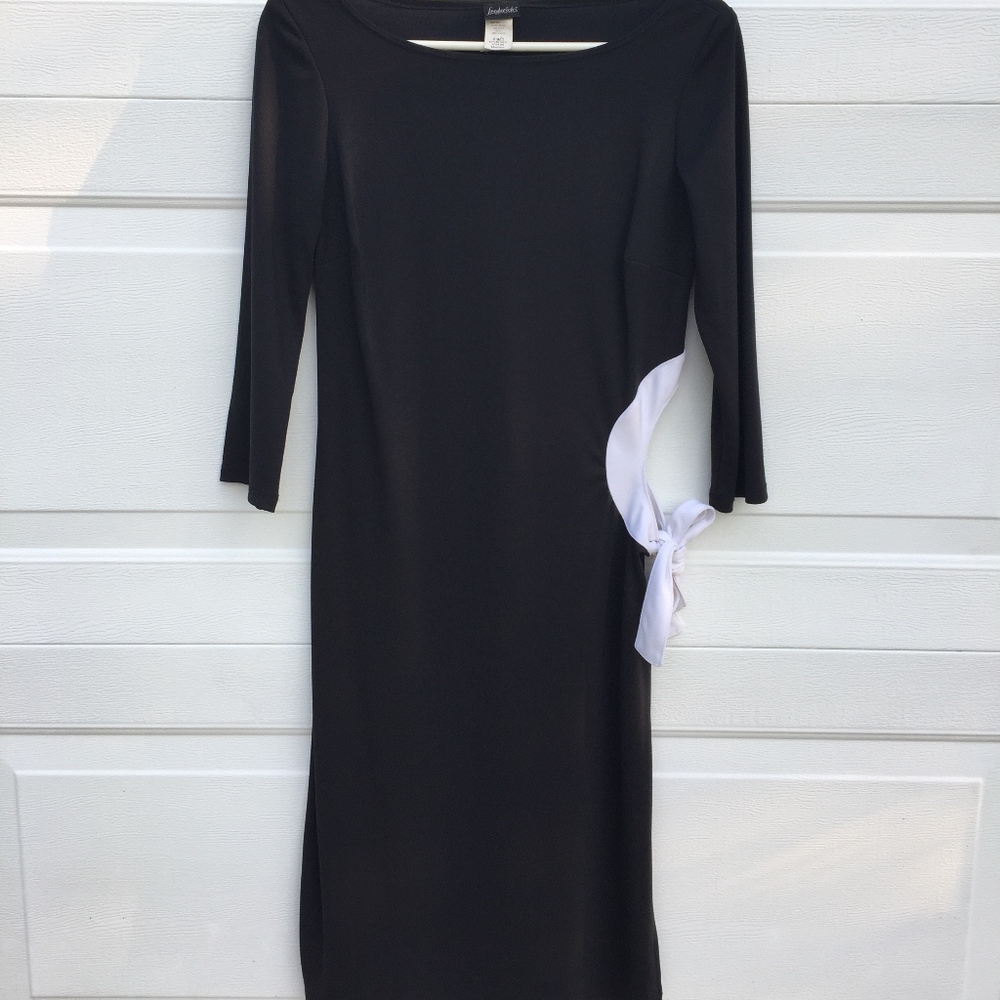 Fredericks of Hollywood black/white dress - Size M