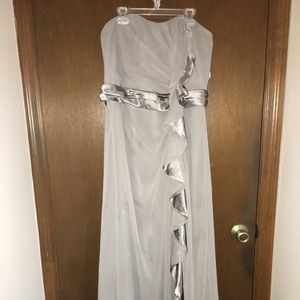 David's Bridal Sleeveless dress 💰