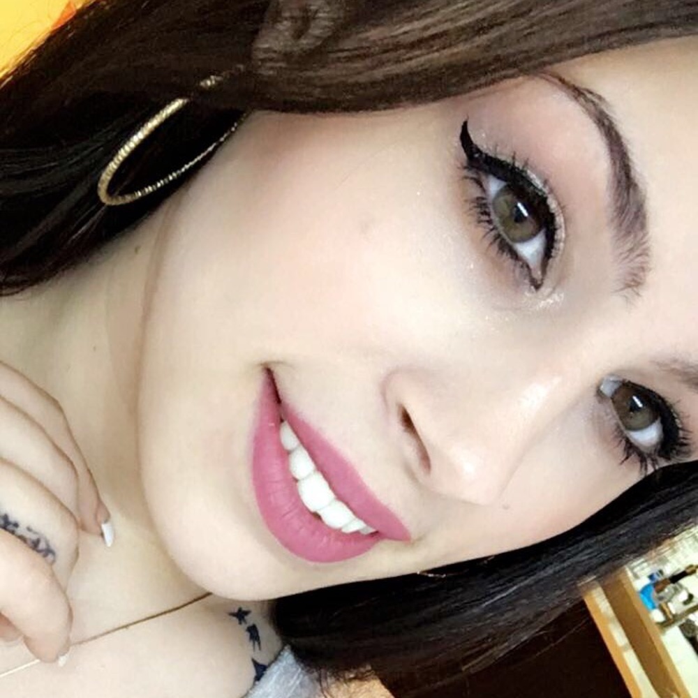 Meet your Posher, Samantha