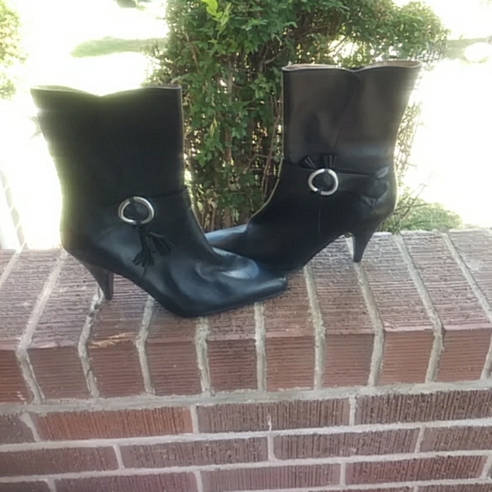 Women boots