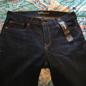 Express Mid-Rise Jegging