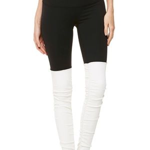 Alo Yoga Godess Leggings