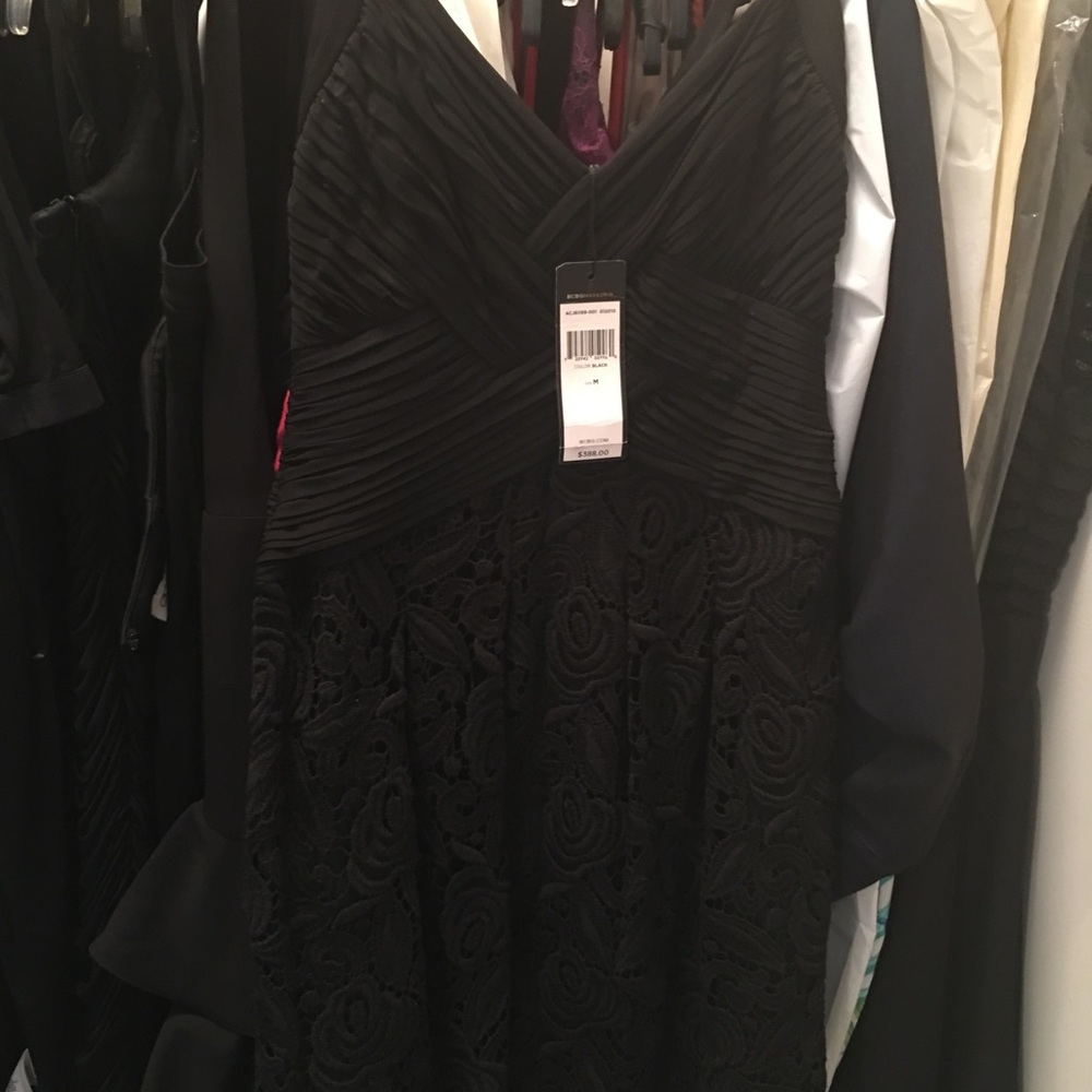 BCBG STRAPLESS DRESS - Picture 4 of 7