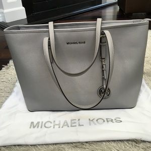 Michael Kors saffiano  leather jet set tote