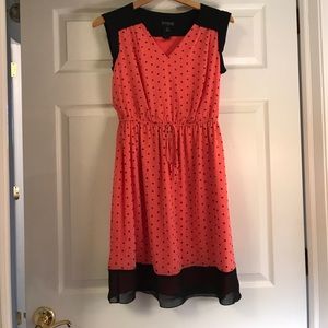 Size 6 Flowy Dress