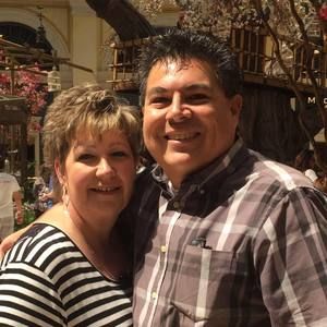 Meet your Posher, Zina