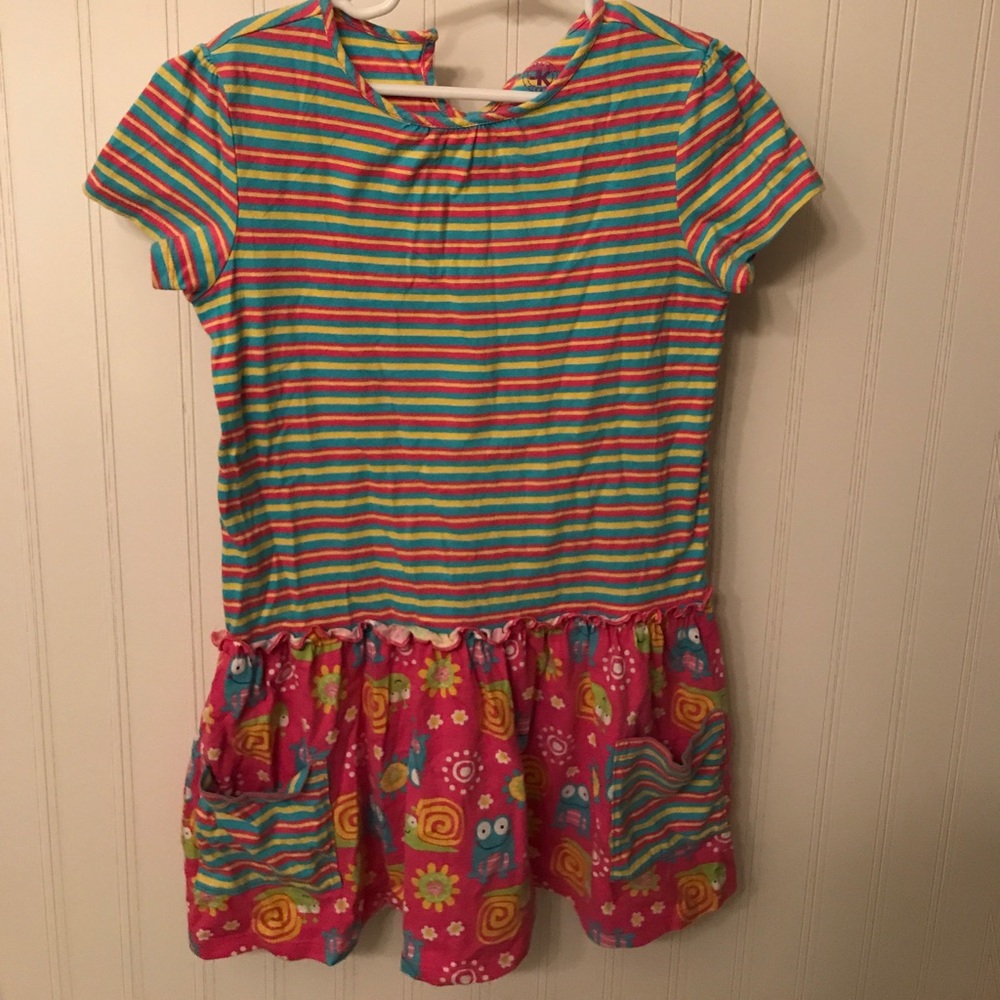 Girls dress with snails and frogs size 6x