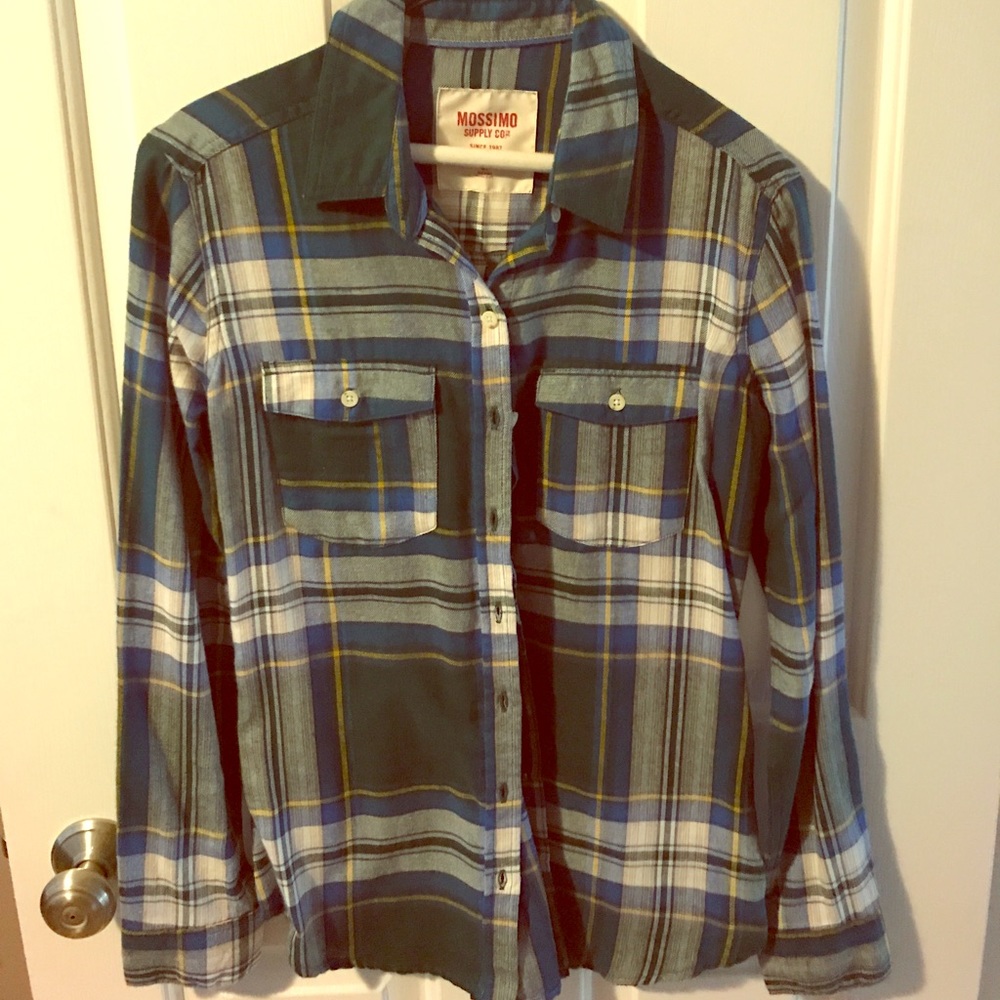 FAST SALE! MAKE AN OFFER!! Mossimo Flannel Top