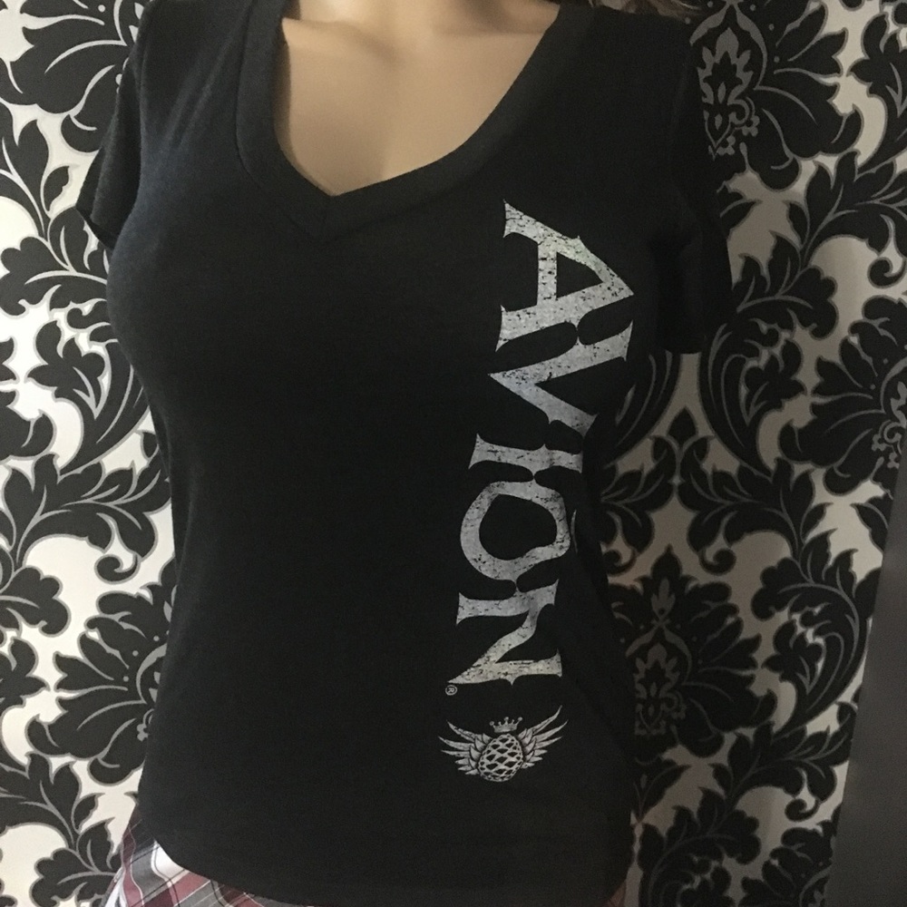 Avion Tequila V-Neck women's medium t-shirt