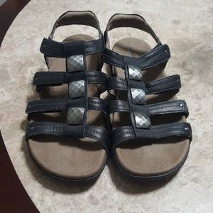 Taos sandals