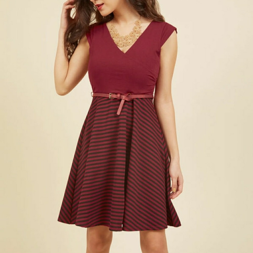 Modcloth Cranberry Striped Dress w/ Belt Large