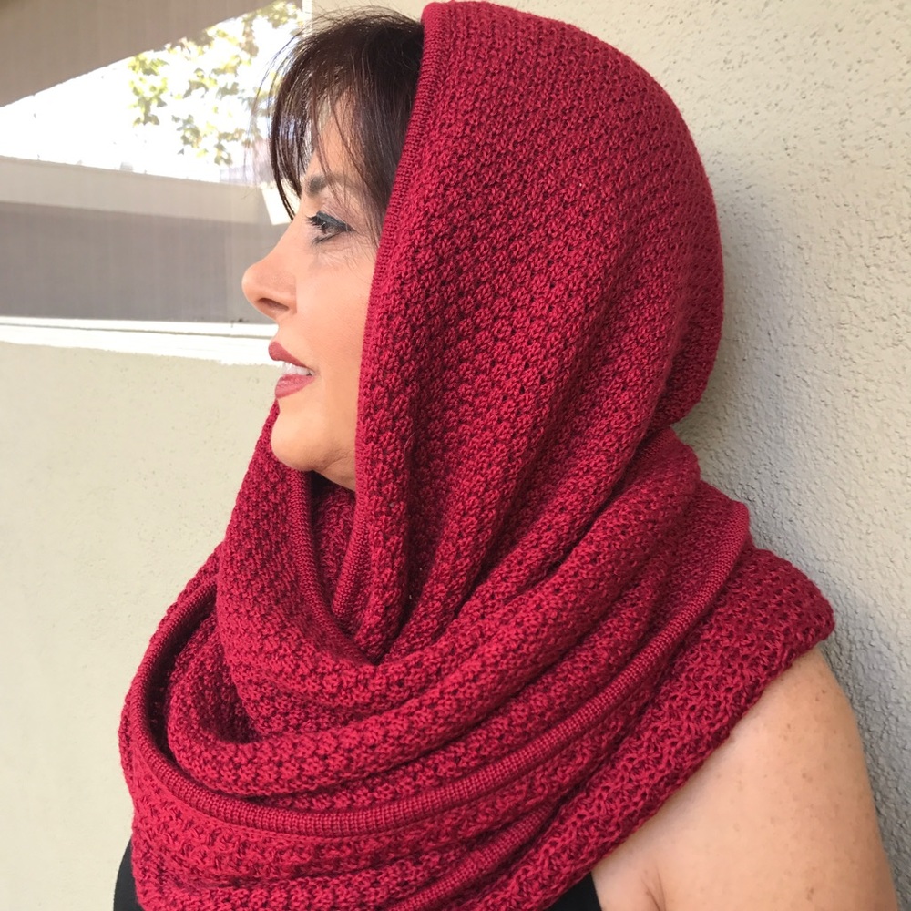 Multi-Use Scarf in an assortment of colors!