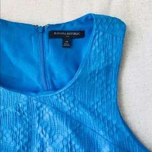 SOLD :: Banana Republic Dress!