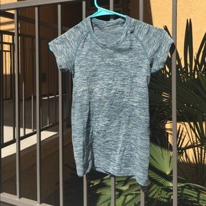 Lululemon swiftly tech short sleeve crew