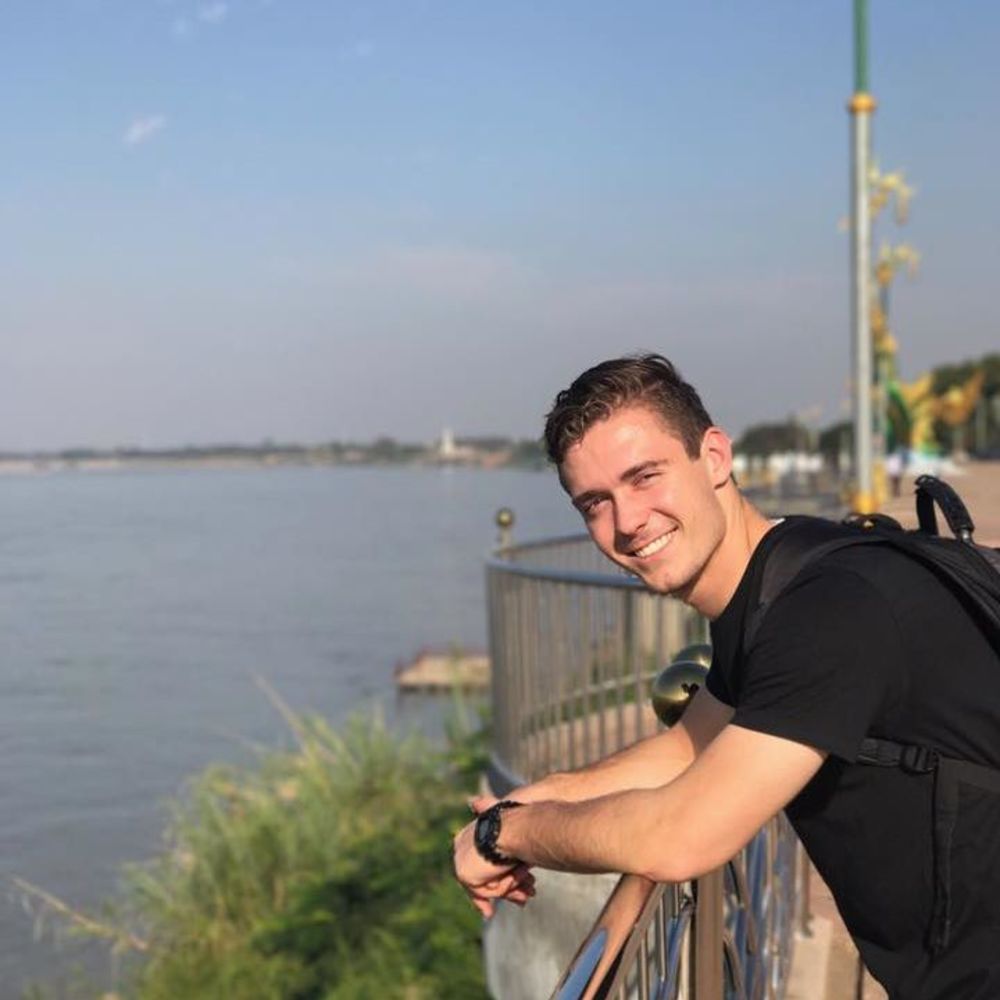 Meet your Posher, Marshall