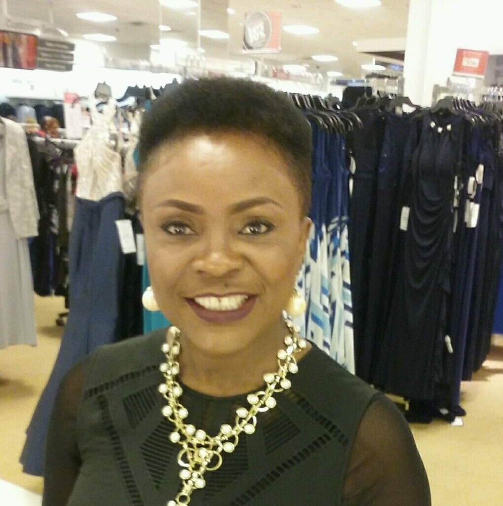 Meet your Posher, Gloria