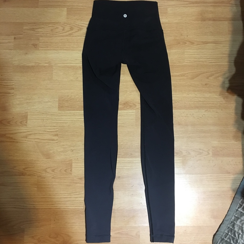 Lululemon Wunder Under Leggings Size 4