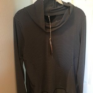 Prana pullover