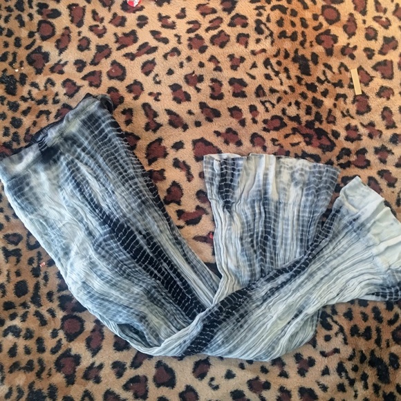 dizzylizzy Pants - dizzylizzy. Tie die flare leg loose 🌹final price