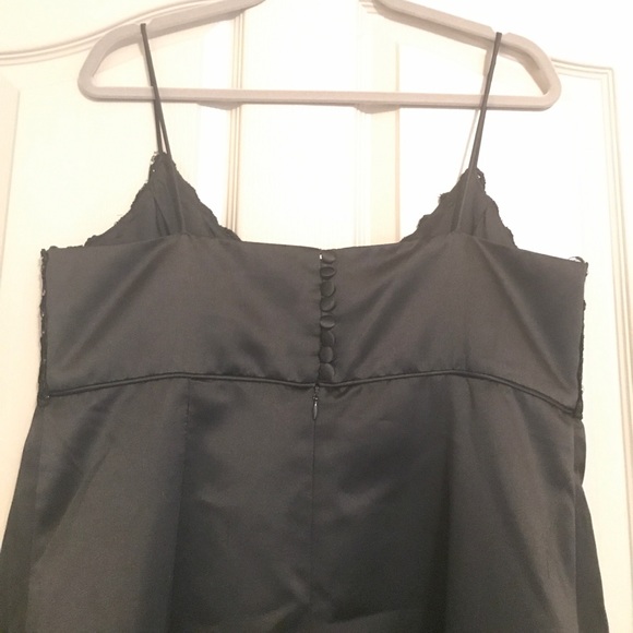 Formal dress - Picture 3 of 3