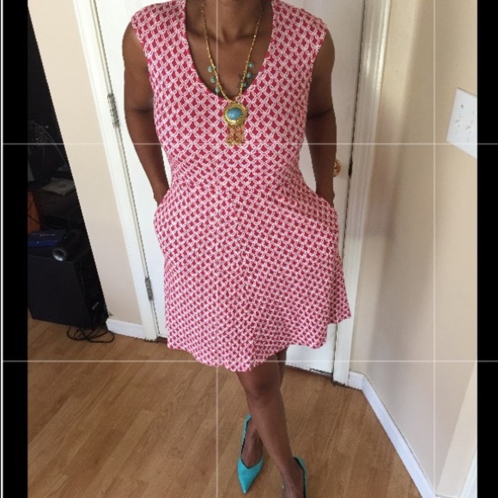 Red/white Pattern Shift dress
