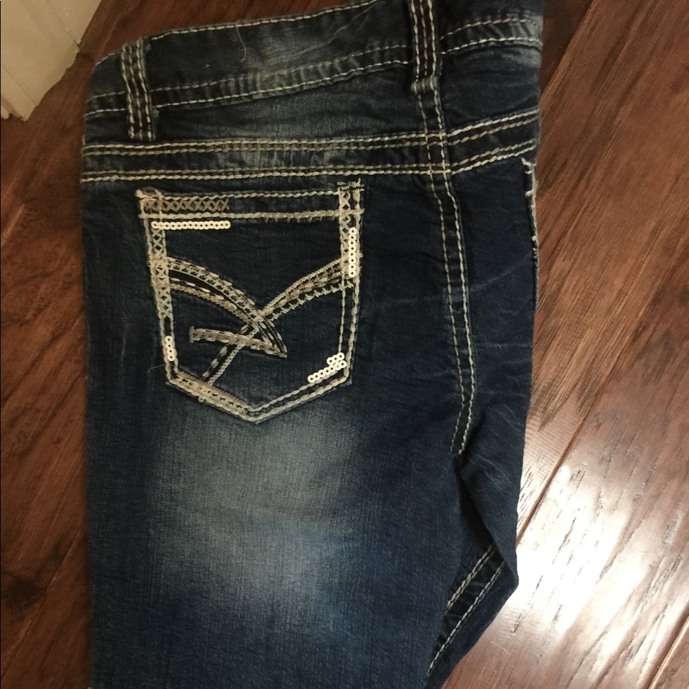 Amethyst jeans never worn